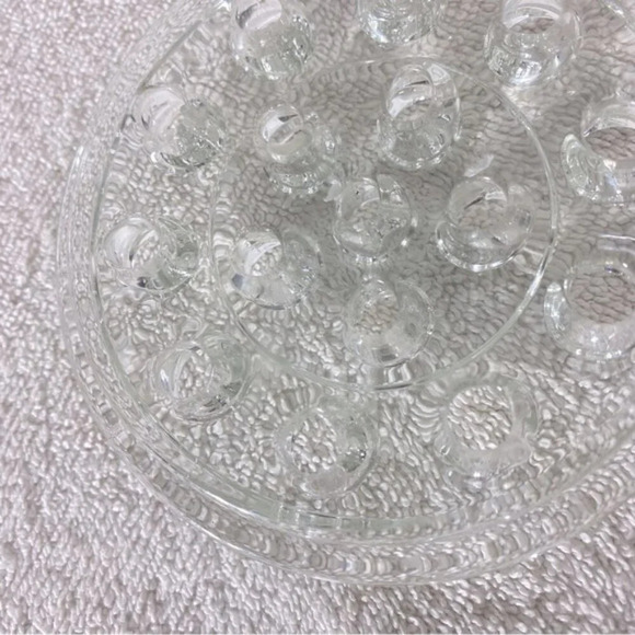 Vintage Clear Glass 16 Hole Flower Frog Flower Holder Stem Holder Arrangement - Picture 6 of 8